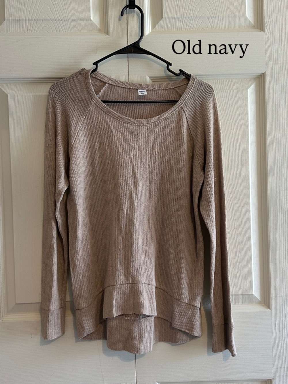 Old Navy Women's Taupe Scoop Neck Waffle-Knit Sweater